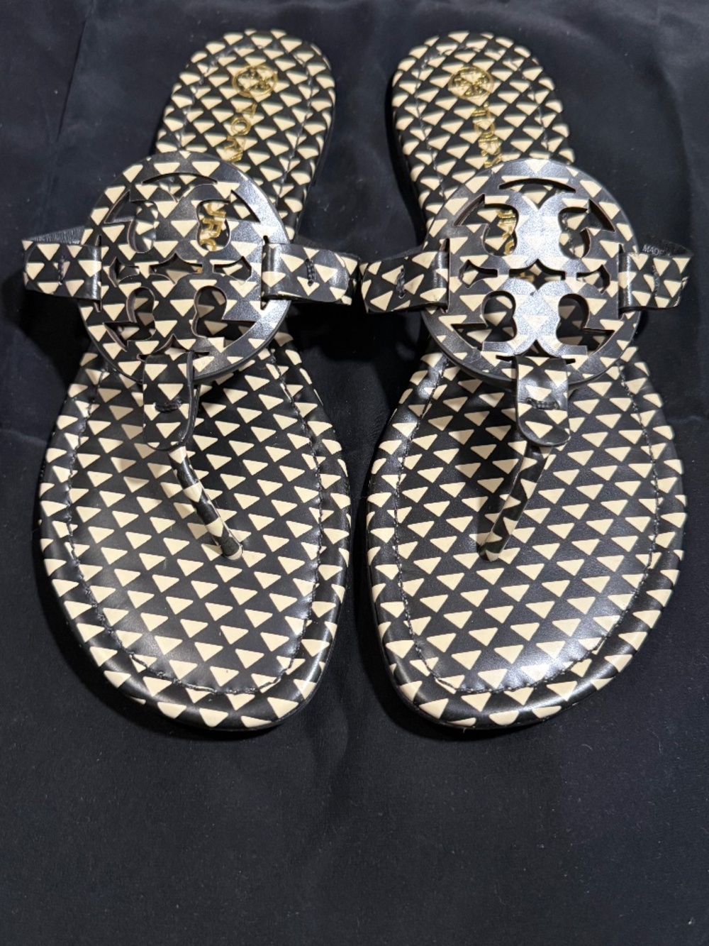 Tory Burch Miller Sandal Flip-Flop Thong, Triangle Geo Size 8